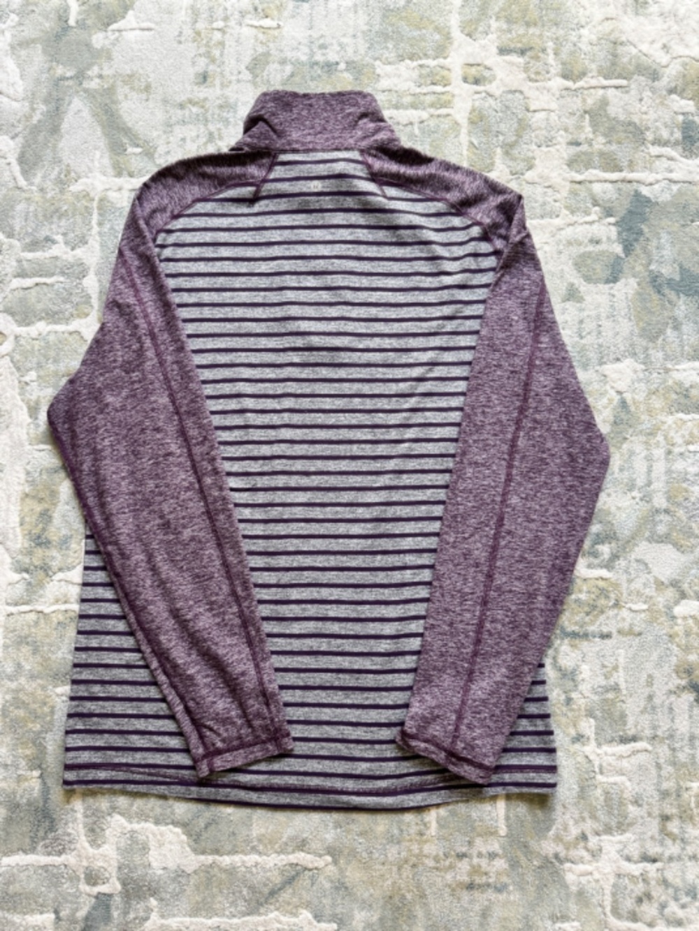 Lululemon Surge Warm 1/2 Zip pullover Size XL - Picture 10 of 11